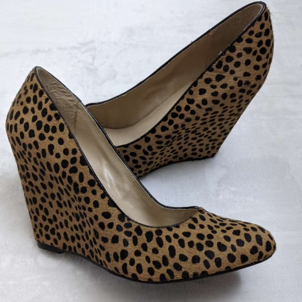 Banana Republic Fur Leopard Print Wedges - Picture 2 of 9